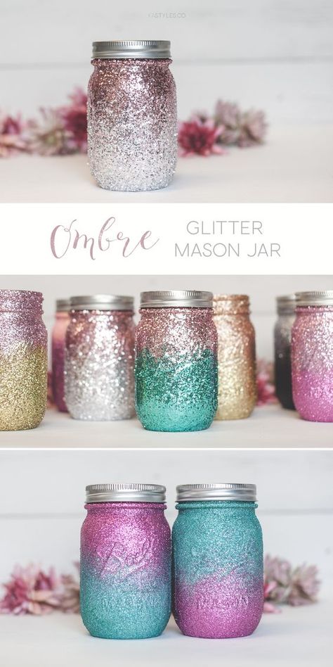 Ombre glitter mason jars. Toples Kaca, Glitter Mason Jars, Mason Jar Projects, Diy Jar Crafts, Wine Bottle Diy Crafts, Diy Bricolage, Mason Jar Crafts Diy, Wine Bottle Diy, Diy Simple