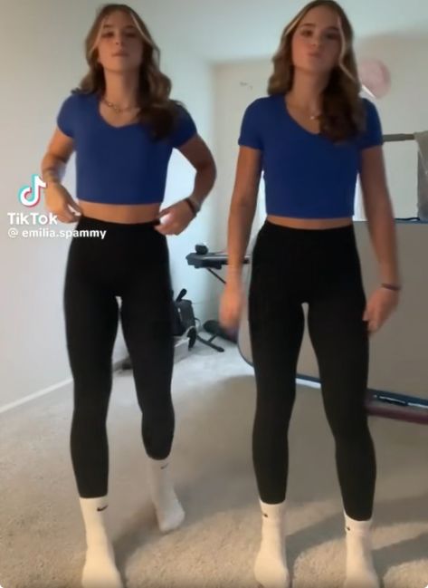 Maddie Ziegler With Friends, Blue Leggings Outfit, Annie Leblanc Gymnastics, Lycra Shorts, Victoria’s Secret Yoga Pants, Lycra Leggings, Spandex Leggings, Blue Leggings, Girl Fits