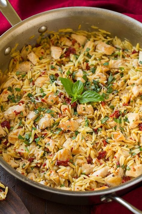 Sun Dried Tomato Basil and Parmesan Orzo with Chicken - Cooking Classy Orzo With Chicken, Parmesan Orzo, Orzo Recipes, Cooking Classy, Chicken And Rice, Chicken Dishes Recipes, Tomato Basil, Tomato Recipes, Dried Tomatoes