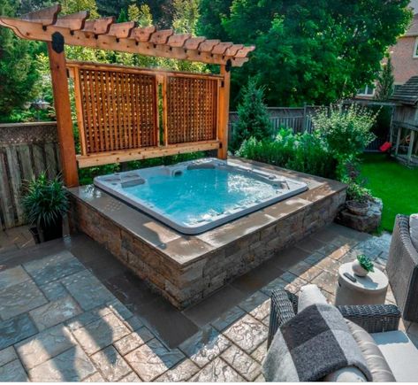 Hot Tub Privacy Plants, Hot Tub Privacy Wall, Small Hot Tub, Hot Tub Privacy, Hot Tub Pergola, Backyard Spa, Side Patio, Hot Tub Landscaping, Hot Tub Surround