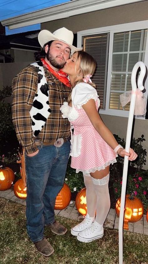 Cute College Halloween Costumes Couples, Matching Cowboy And Cowgirl Outfits, Ginger Boyfriend Halloween Costume, Interacial Couple Halloween Costumes, Gardener And Flower Costume Couple, Bo Peep And Woody Costume Couple, Couples Simple Halloween Costumes, Western Couples Costume, Couples Costumes Blonde