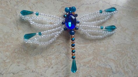 Dragonfly beads beaded insects pin broche Dragonfly Beads Pattern, Beaded Dragonfly Tutorial, Bead Insects, Beaded Dragonflies, Dragonfly Beaded, Beaded Insects, Beaded Bugs, Dragonfly Beads, Beaded Dragonfly