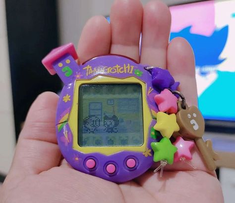 Tamogatchi Aesthetic, Tamagotchi Connection, Tamagotchi Collection, Vintage Tamagotchi, Tamagotchi Original, Tamagotchi Smart, Tamagotchi On, Tomagachi 90s Kids, Cool Tights