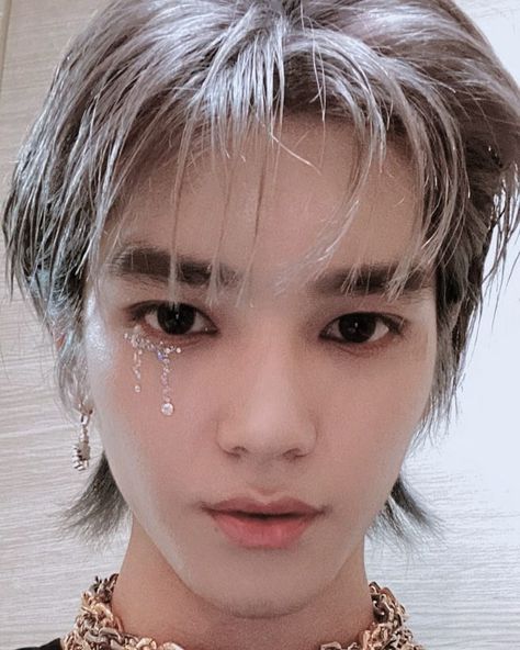 Male Makeup, Nct Taeyong, Makeup Makeup, Makeup Trends, Korean Makeup, Nct 127, Kpop Idol, Photo Ideas, Nct