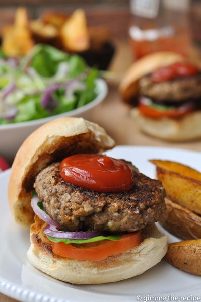 Home-made Beef Burgers – Gimme The Recipe Homemade Beef Burgers, Burger Recipes Beef, Be Good To Yourself, Burger Dogs, Beef Burger, Homemade Beef, Beef Burgers, Burger Buns, Food Categories