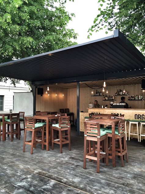 Container Bar Storage Container Outdoor Bar, Storage Container Bar, Bar Ideas For Home Outdoor, Small Bar Design Restaurant, Outdoor Commercial Bar, Container Outdoor Bar, Container Bar Ideas, Container Bar Design, Coffee Bar Outdoor