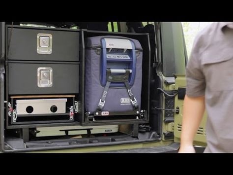 Man's compact DIY camping kitchen system means better off-road cooking (Video) : TreeHugger Drawer System 4x4 Diy, Jeep Trunk, Jeep Wrangler Camping, Overland Camping, Pickup Trucks Camping, Diy Jeep, Jeep Jku, Expedition Trailer, Overland Gear