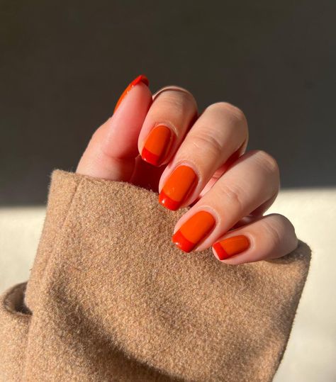 45 Festive Thanksgiving Nail Designs to Feast Your Eyes On - Pretty Sweet Orange Frenchies, Short Spooky Nails, Thanksgiving Manicures, Halloween Ends, Thanksgiving Nail Designs, Thanksgiving Nail Art, Thanksgiving Nail, Nails Now, Thanksgiving Nails