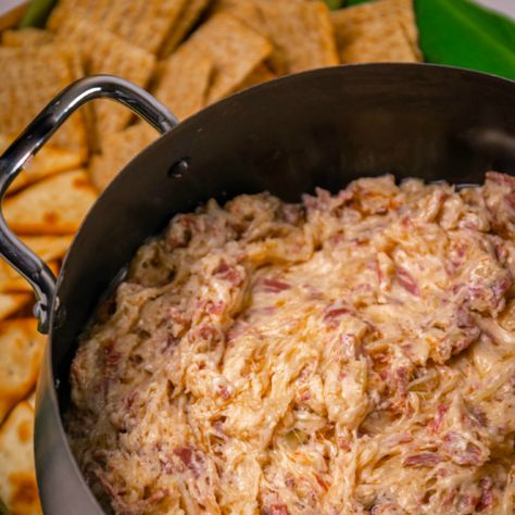 Crock Pot Reuben Dip - A Southern Soul Cracker Dips, Ham Dip, Reuben Sandwich Classic, Reuben Dip, Easy Super Bowl, Crockpot Slow Cooker, A Southern Soul, Chicken Dips, Superbowl Party Food