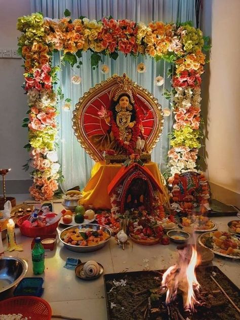 Saraswati Puja Background Decoration, Laxmi Puja Decoration At Home, Saraswati Puja Decoration Ideas, Lokkhi Thakur, Ma Laxmi, Laxmi Goddess, Arti Thali, Brass Utensils, Puja Decoration