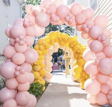 Porch Balloon Garland, Balloon Garland Over Table, Balloon Arch Walkway, Walk Through Balloon Arch, Sunset Balloon Garland, Ballon Entrance Arch, Balloon Walkway Entrance, Balloon Arch Driveway, Balloon Arch Walkway Entrance