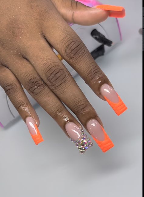 Glittery Acrylic Nails, Sliver Nails, Orange Acrylic Nails, Prom Nails Silver, Orange And Silver, Gold Acrylic Nails, Acrylic Toe Nails, Blue Acrylic Nails, Colored Acrylic Nails