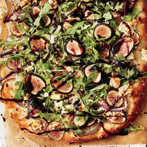 Fig Recipes Healthy, Fresh Fig Recipes, Fig Flatbread, Reduced Balsamic Vinegar, Flatbread Recipe, Fig Recipes, Flatbread Recipes, Fresh Figs, Beautiful Desserts