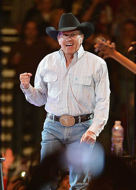 4,481 George Strait Photos & High Res Pictures - Getty Images George Strait Family, Male Country Singers, King George Strait, Country Music Hall Of Fame, Best Country Singers, Lucky Ladies, George Strait, Country Men, Country Music Singers