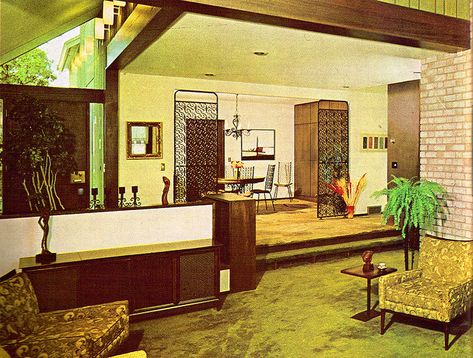 sunken living room, room dividers, console...I could so live here! Mid Century Yard, Mid Century House Plans, Eichler Homes, Sunken Living Room, Ideal Life, Vintage Interior Design, Mid Century Living, Casa Vintage, Mid Century Architecture