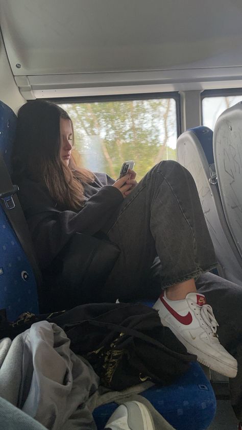 Bus Selfie, Train Selfie, Cool Wallpapers For Men, Photos Dump, French Trip, I Need A Boyfriend, Fairy Grunge Aesthetic, Brahma Kumaris, School Trip