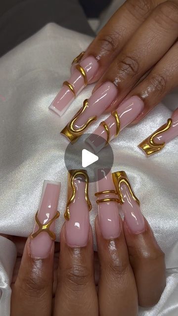 3d Nail Designs Acrylics French Tips, How To 3d Nail Art, Chrome 3d Nails Designs, 4 D Nail Art, 3d Chrome Nails Tutorial, Flashy Nail Designs, 3d Nails Tutorial, New Nails Design 2024, 3d Art Nail Designs