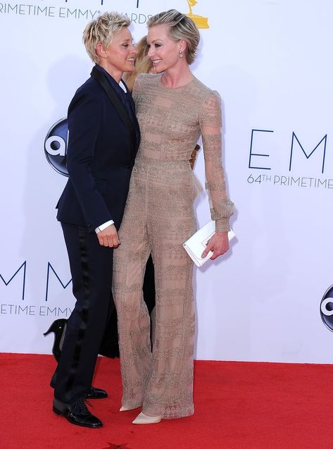 Portia De Rossi Short Hair, Ellen Degeneres Wedding, Portia De Rossi Style, Radical Chic, Messy High Ponytails, Ellen Degeneres And Portia, Ellen And Portia, Porch Bed, Androgynous Style