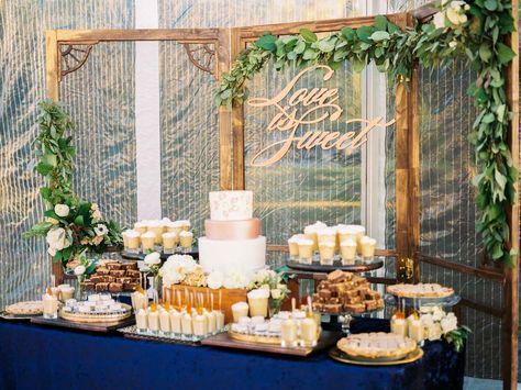 Winter Dessert Table, Baby Shower Cake Table, Cake Display Table, Sweet Table Wedding, Navy Blue And Gold Wedding, Blue Winter Wedding, Dessert Bar Wedding, Trendy Baby Shower Ideas, Boda Mexicana