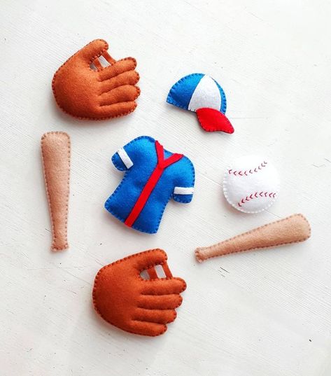 Diy Toys Sewing, Baseball Party Decor, Baseball Nursery Decor, Baseball Party Favors, Baseball Nursery, Baseball Ornaments, Superhero Dolls, Doll Softie, Faux Cactus