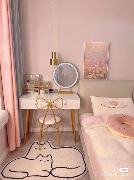 Pink Dorm Rooms, Space Saving Furniture Bedroom, Bedroom Ideas For Small Rooms Cozy, Girly Room Decor, Painting Bedroom, Cute Diy Room Decor, Bedroom White, Staircase Lighting, Small Room Decor