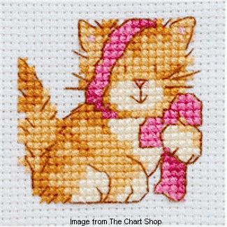 Cat cross stitch pattern, this one is cute and free. Cross Stitch Cat, Cat Cross Stitches, Free Cross Stitch Charts, Dollhouse Ideas, Cat Cross Stitch Pattern, Cross Stitch Needles, Cross Stitch Bookmarks, Mini Cross Stitch, Cat Cross Stitch