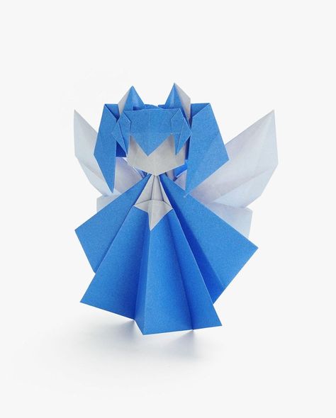 Fairy Doll, designed and folded by 晓 陈 (source: ) #origami #fairy Origami Fairy, Origami Mythical Creatures, Fairy Dolls, Fantasy World, Paper Art, Origami, Dolls, Design, Art