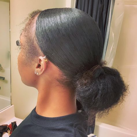 Slick Back Bun Hairstyles, Back Bun Hairstyles, Slick Back Bun, Natural Hair Bun, Hair Bun Styles, Cute Natural Hairstyles, Natural Hair Bun Styles, Natural Hair Ideas, Sleek Ponytail Hairstyles