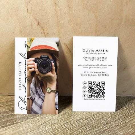 Photographer Business Card Design, Trendy Lettering, Vertical Business Card Design, Business Card Photographer, Photography Studio Decor, Photo Typography, Cards Photography, Business Card Design Photography, Photographer Design