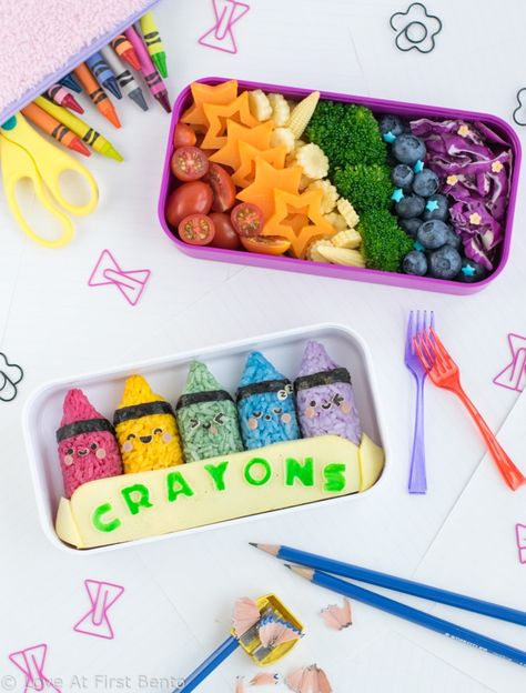 Lunch For Kids, Easy Lunch Box Recipes, Kotak Bento, Bento Box Lunch For Kids, Rice Mold, Bento Box Recipes, Bento Kids, Cute Bento Boxes, Cute Lunch Boxes