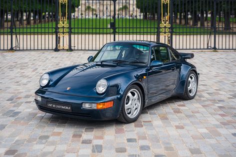 Porsche 964 Turbo, 964 Turbo, Porsche Sports Car, Porsche 964, Geneva Motor Show, Sport Seats, Limited Slip Differential, Dream Garage, Cup Design