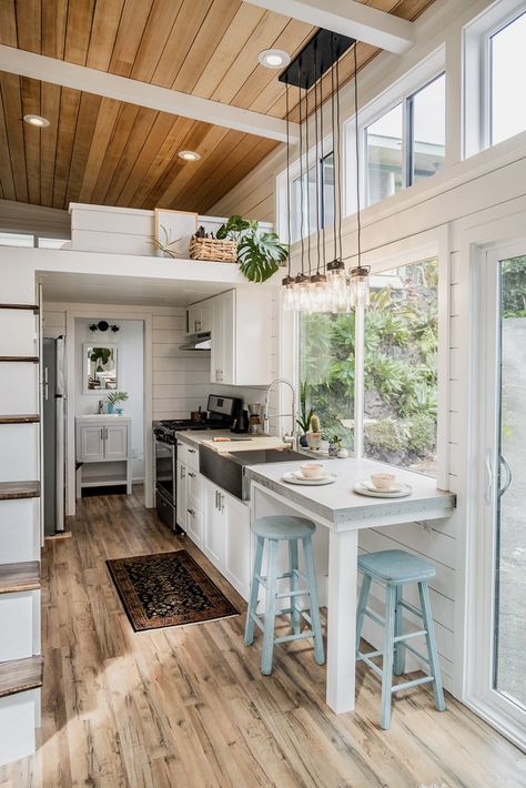 Tiny House Company, Galley Style Kitchen, Tiny House Interior Design, Tiny House Loft, Tiny House Inspiration, Tiny House Kitchen, Tiny House Decor, Tiny House Interior, Tiny House Cabin