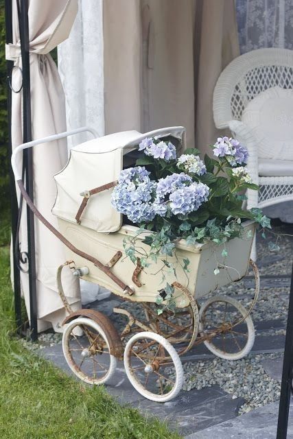 French Country Baby Shower Ideas, Hydrangea Cottage, Vintage Pram, Vintage Baby Shower, Baby Shower Vintage, Color Boards, Garden Inspo, Baby Buggy, Blue Cottage