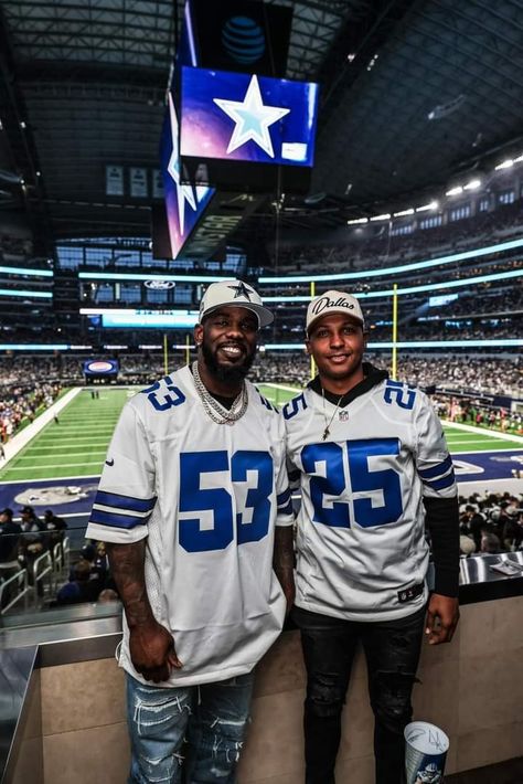 Rangers at a Cowboys game 11/12/23 Jose Leclerc and Adolis Garcia ⭐⭐ Adolis Garcia, Cowboy Games, Rangers Baseball, Dallas Cowboys, Mlb, Dallas, Baseball