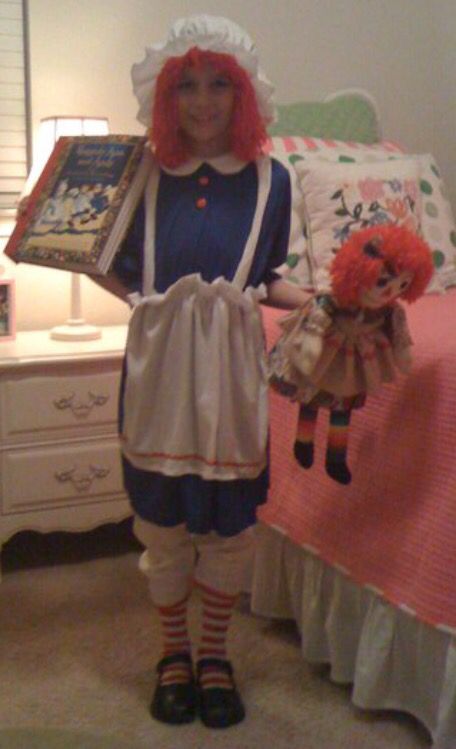 Raggedy Ann cosplay for book character day at school. All sewn. Character Day At School, Character Day, Book Character Day, Book Character, Raggedy Ann, Book Characters, At School, I Dress, Dress Up