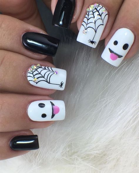 20 TRENDY HALLOWEEN NAILS - julsweek Fall Acrylic Nails Ideas 2023, Manicure Halloween, Holloween Nails, Cute Halloween Nails, Cute Nail Art Designs, Work Nails, Blush Nails, Halloween Nail Designs, Short Acrylic Nails Designs