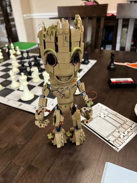 Lego Groot, Friends Group Photo, Lego Sculptures, Group Photos, Marvel Movies, Guardians Of The Galaxy, Marvel Studios, Marvel Cinematic Universe, Cute Photos