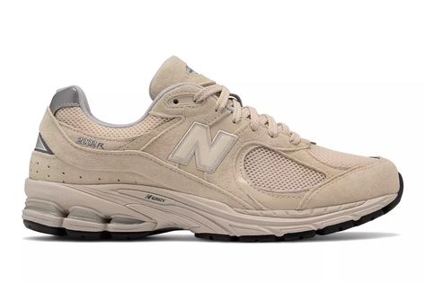 New Balance 2002R "Bone Light Aluminum" Release Date, Price New Balance 2002r Bone, Converse Painting, Nb 2002r, Puppy Yoga, Crazy Sneakers, Closet Styling, Capsule Wardrobe 2022, Nb Shoes, Cold Weather Clothing