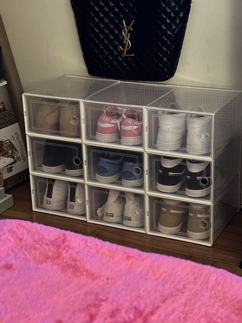 Shoe Organizer Solutions: More dustproof than shoe racks, ventilated and breathable than shoe cabinets Shoes Organizer Ideas, Closet Under Bed, Shelves Bedroom, Shoe Storage Boxes, Toy Storage Organizer, Floating Shelves Bedroom, Entryway Closet, Shoe Cabinets, Organizer Bins