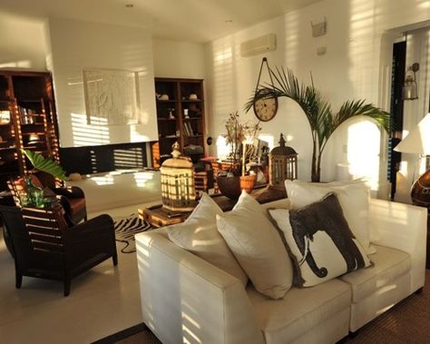 British Colonial Home, West Indies Home, West Indies Decor, Tropical British Colonial, Tropical Living Room, Colonial Home Decor, West Indies Style, British Colonial Decor, Colonial Interior