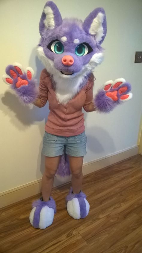 Canine Fursuit, Pretty Fursuits, Fox Fursuit, Fursuit Partial, Unique Fursuits, Olivia Munn Style, Dino Masks, Dino Mask, Fur Suit