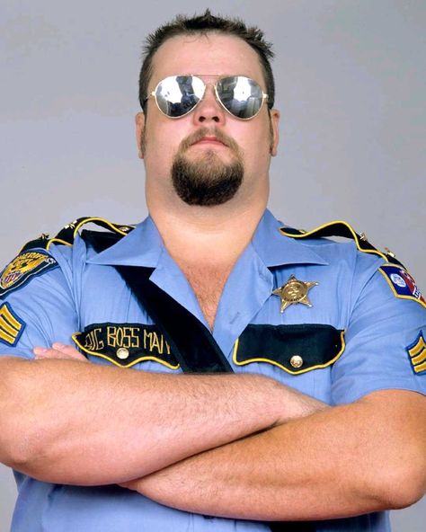 Big Boss Man Wwf Wrestling, Big Boss Man, Wwf Superstars, World Championship Wrestling, Wwe Funny, Wrestling Posters, Professional Wrestlers, Wwe Pictures, Boss Man