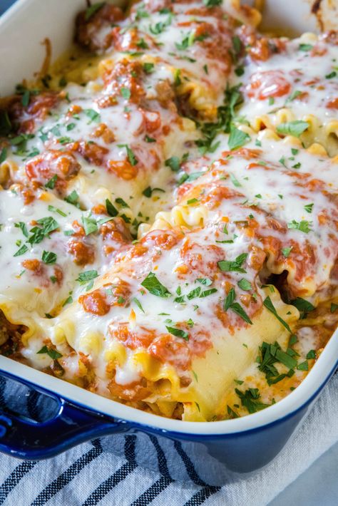 Lasagna roll ups are a fun spin on classic lasagna. This recipe is packed with savory meat sauce and melty cheese, and it's easy to customize! #lasagnarollups #lasagna #mealprep Lasagna With Turkey Meat, Shredded Chicken Lasagna Recipe, Gourmet Lasagna Recipe, Lasagna Rollups Easy, Individual Lasagna Recipes, Lasagna Bowl Recipe, Lasagna Buffet Ideas, Lasagne Roll Ups Easy, Easy Lasagna With Ricotta Cheese