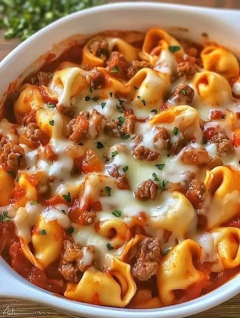 Super Old Recipes | WE ARE REMOVING SCAMMERS FROM THE GROUP | Facebook Cheese Tortellini Bake, Baked Cheese Tortellini, Beef Tortellini, Anne Burrell, Tortellini Bake, Rachael Ray Recipes, Grandma Cooking, Martha Stewart Recipes, Tortellini Recipes