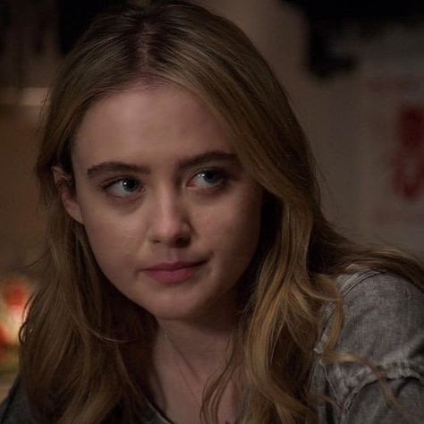 Kathryn Newton The Society, Allie The Society, Kathryn Newton Icons, Sophie Foster, Fandom Characters, Scream Characters, Random Oc, Kathryn Newton, Revenge Of The Fallen