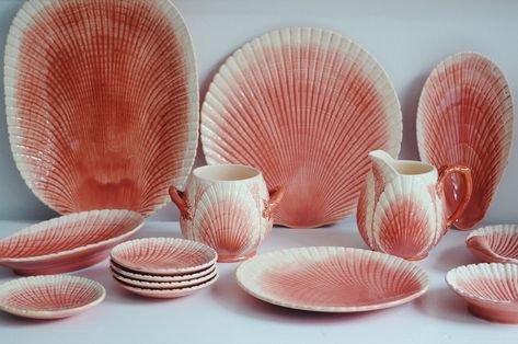 CATCH OF THE DAY aka my favourite plates in the whole wide world Sarreguemines 19th century shell majolica plates in a delicate coral… | Instagram Side Dishes Dinner, June Mood Board, Diy Tableware, Dishware Sets, Catch Of The Day, Wide World, Ocean Art, Milk Jug, Serving Platters