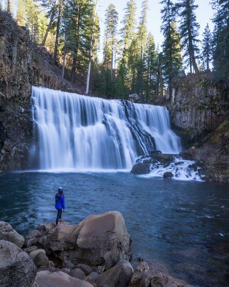 Middle McCloud Falls on the McCloud River near Mt. Shasta, CA Lake Shasta, Shasta Lake, Visit Oregon, Oregon Road Trip, Winter Weekend, Oregon Travel, The Bay Area, Road Trip Itinerary, National Monuments