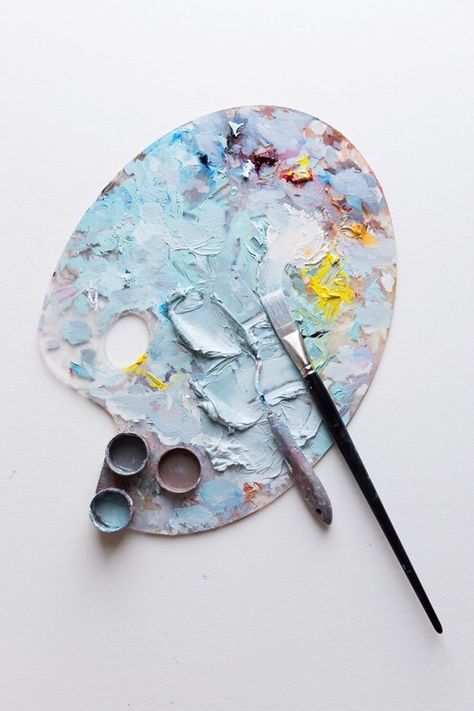 dreamacoholic:  Image via We Heart It http://weheartit.com/s/xBjtodAr Ravenclaw Aesthetic, Artist Aesthetic, Beginner Painting, Paint Palette, Ravenclaw, Art Studio, Watercolor Painting, Art Inspo, Contemporary Art