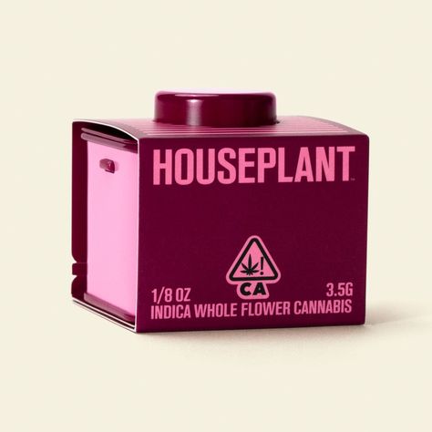 Review: Is Houseplant, Seth Rogen’s Weed Brand, Any Good? Houseplant Seth Rogen, Creative Packaging Design Inspiration, Creative Wine Label, Seth Rogan, Candle Packaging Design, Typography Packaging, Product Branding, Seth Rogen, Branding Design Packaging