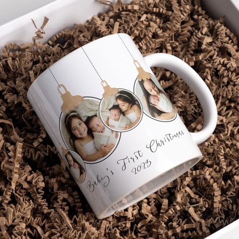 Personalised Mugs Ideas, Wedding Photo Album Layout, Sublimation Gifts, Sublimacion Ideas, Parents Christmas, Babys First Christmas, Ideas Navidad, Photo Album Layout, Custom Photo Mugs